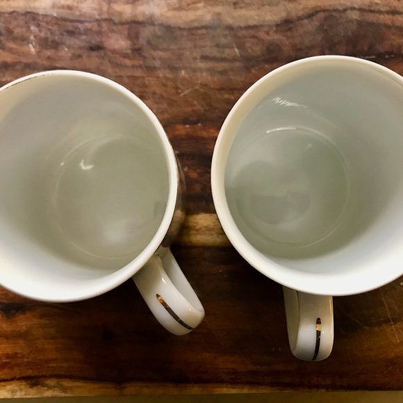 Pair of Walt Disney Productions porcelain mugs - Picture 5 of 6